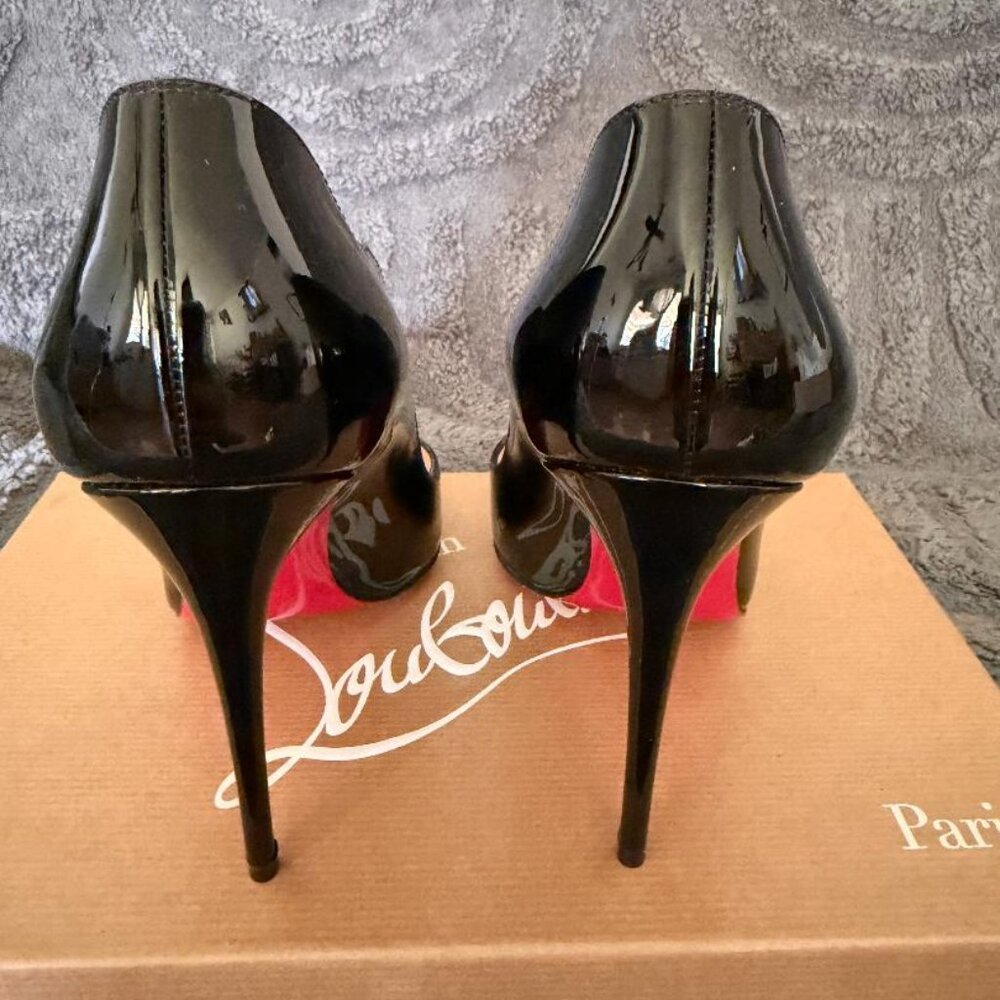 Christian Louboutin Hot Chick 100 Pumps • Black Patent • Size 35 • New in Box - Picture 3 of 9